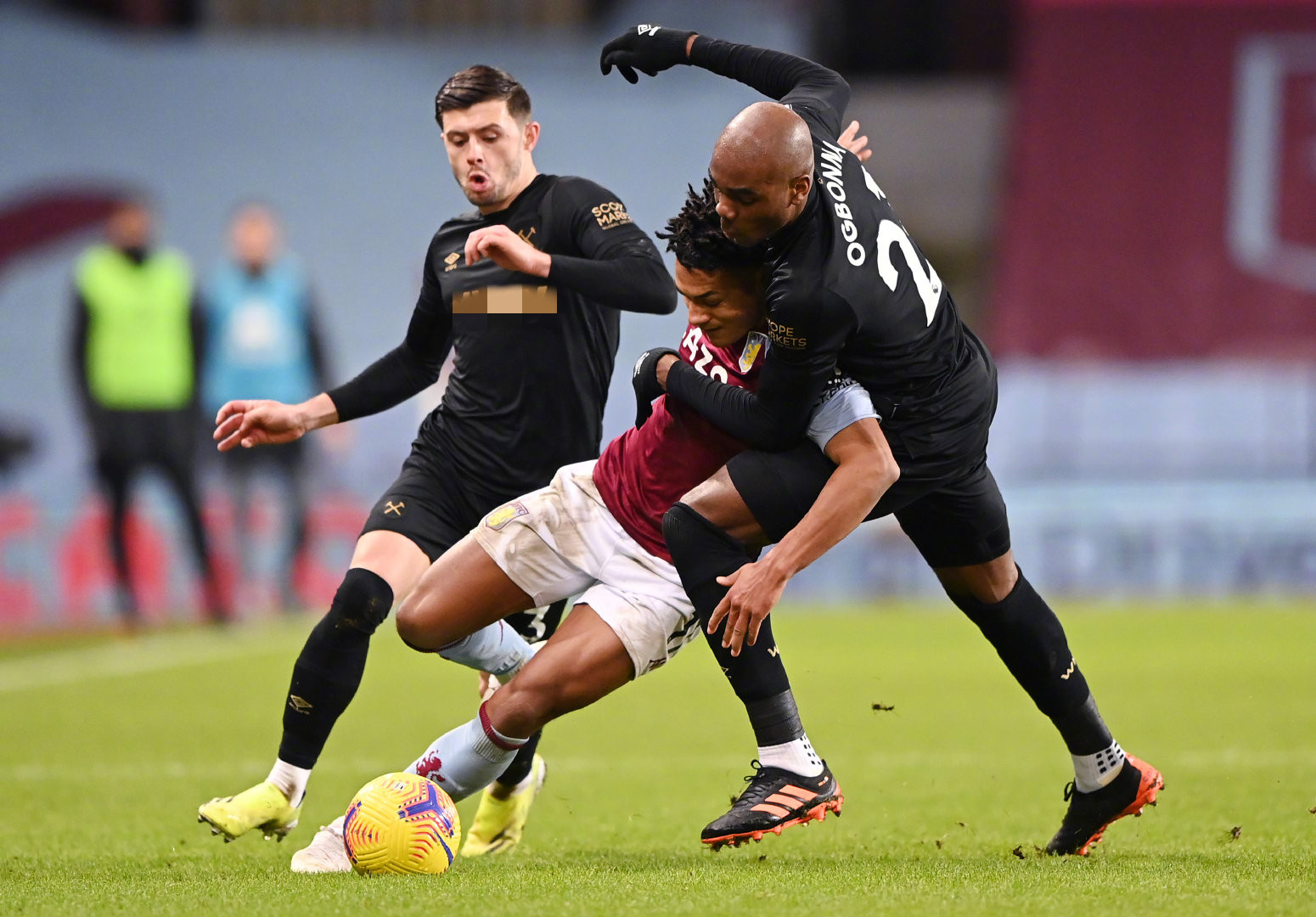 壇炙手可熱 壇炙手可熱